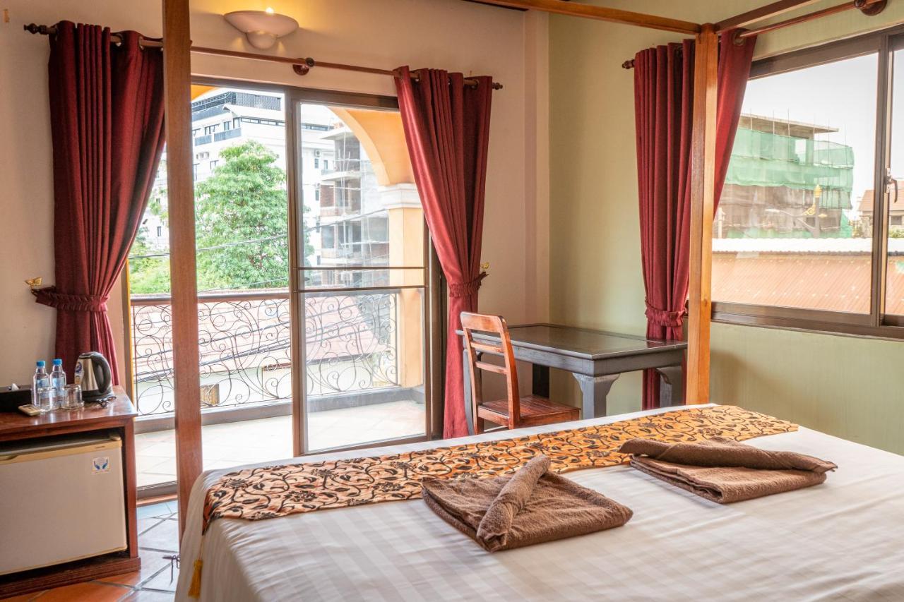 Den Hotel Totonou เสียมราฐ ภายนอก รูปภาพ